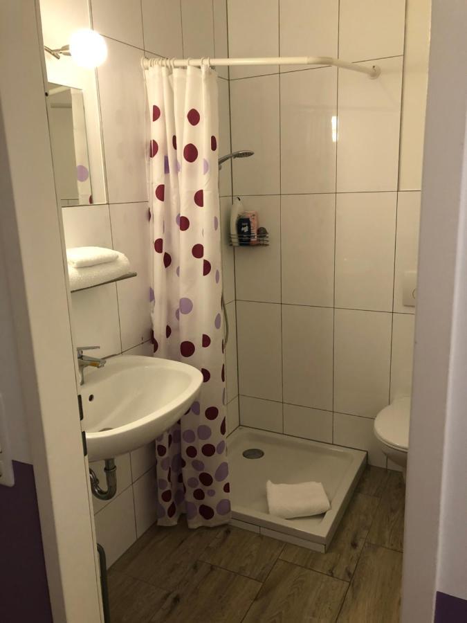 Fremdenzimmer Sas Hückelhoven Exteriör bild