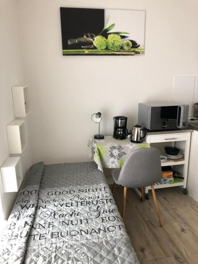 Fremdenzimmer Sas Hückelhoven Exteriör bild