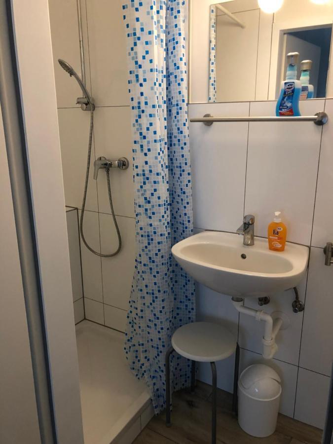 Fremdenzimmer Sas Hückelhoven Exteriör bild